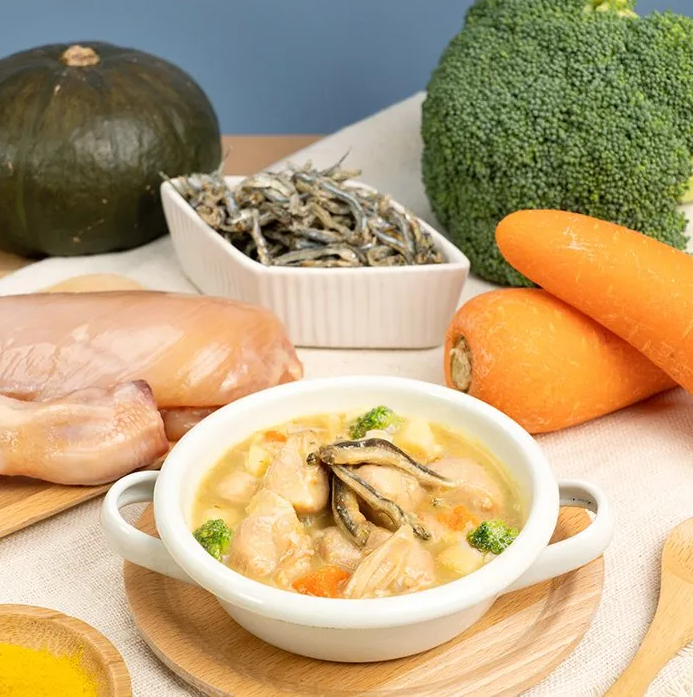 汪喵星球 犬用90%鮮肉主食餐包-強壯雞腿佐花椰菜小魚(關節配方) 150g