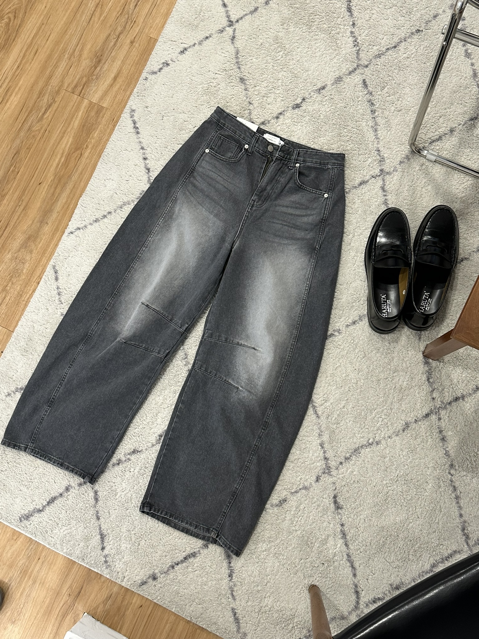 打摺明線水洗灰闊腿褲