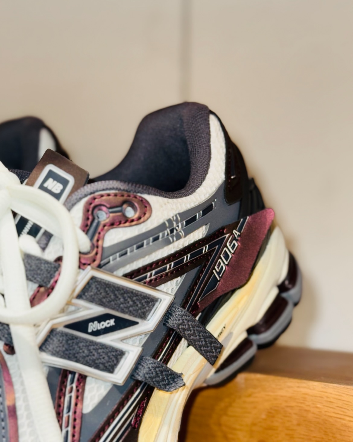 (預訂) New Balance 1906A - U1906ANA