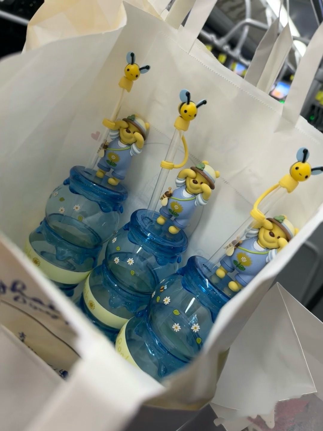 現貨 上海迪士尼代購 DISNEY 小熊維尼 夏日藍色維尼 水杯 冷飲杯