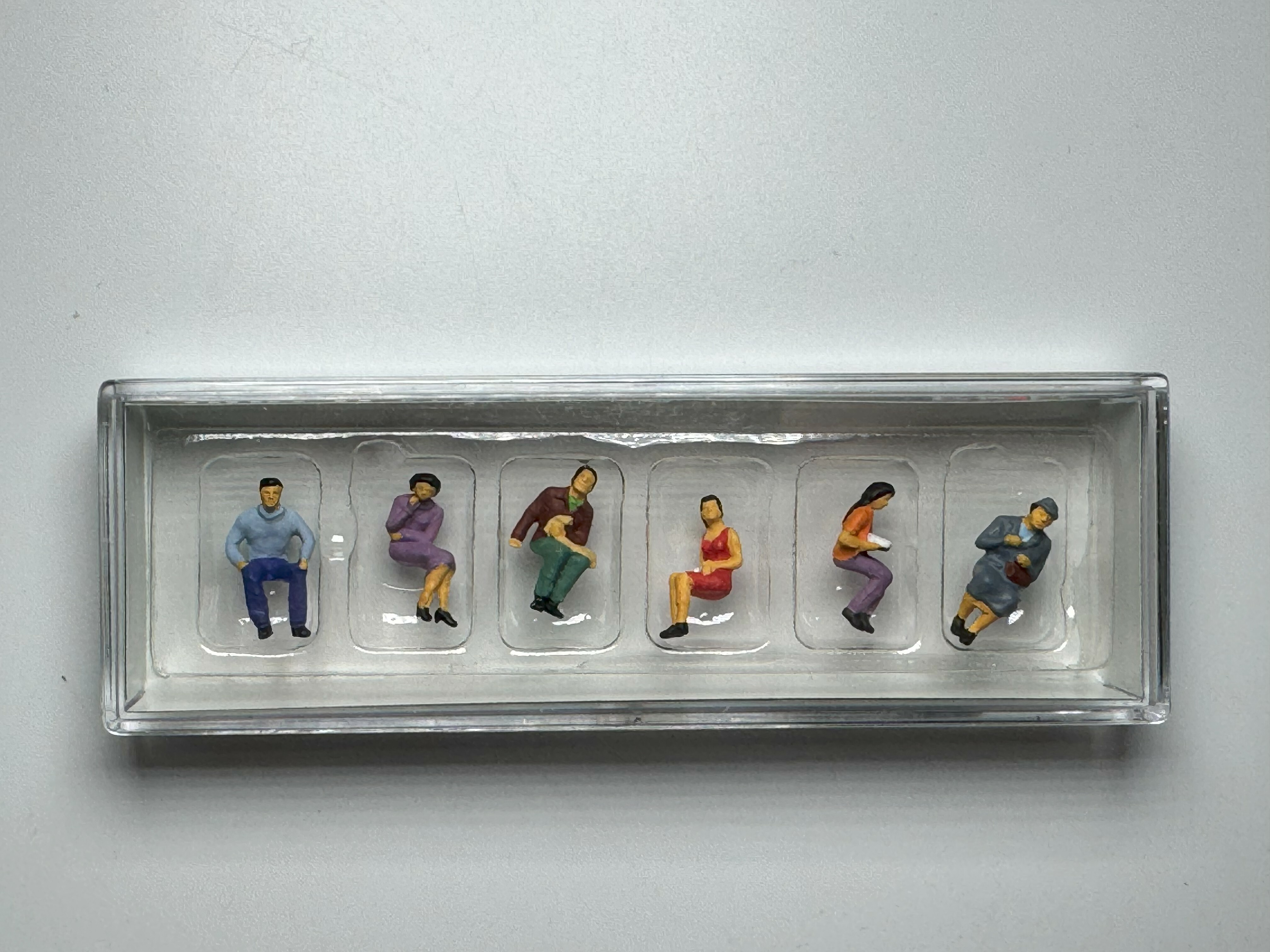 Kato 6-509 HO規 坐著的人 4