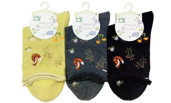 狐狸與花圖案短襪