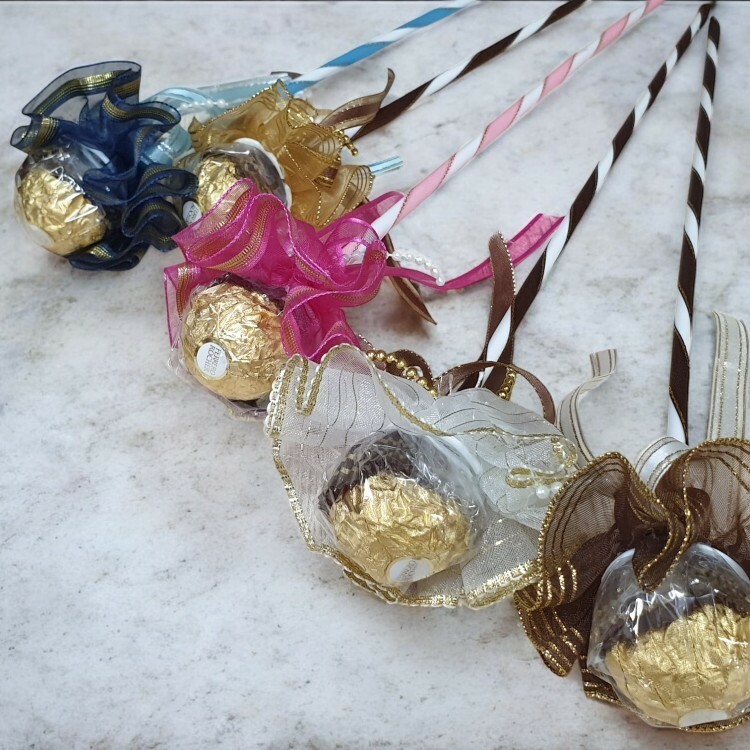 混色單枝金莎花,單支金莎花,單支金莎花束,單支金莎花棒,Single branch of Ferrero Rocher bouquet