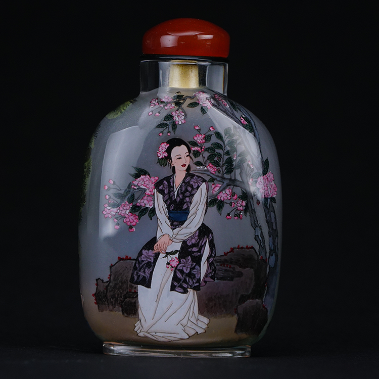 鹿港窯典藏級內畫工藝|仕女圖鼻煙壺 雅逸仕女描繪柔美氣韻與古典風華