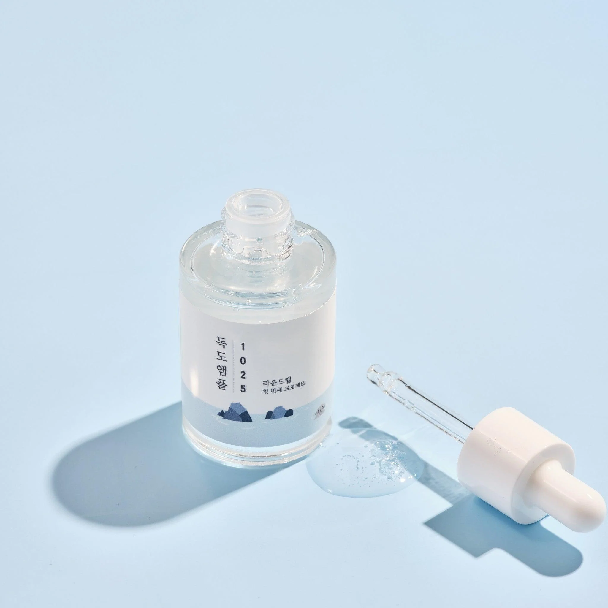 Round Lab 獨島保濕安瓶精華 30ml