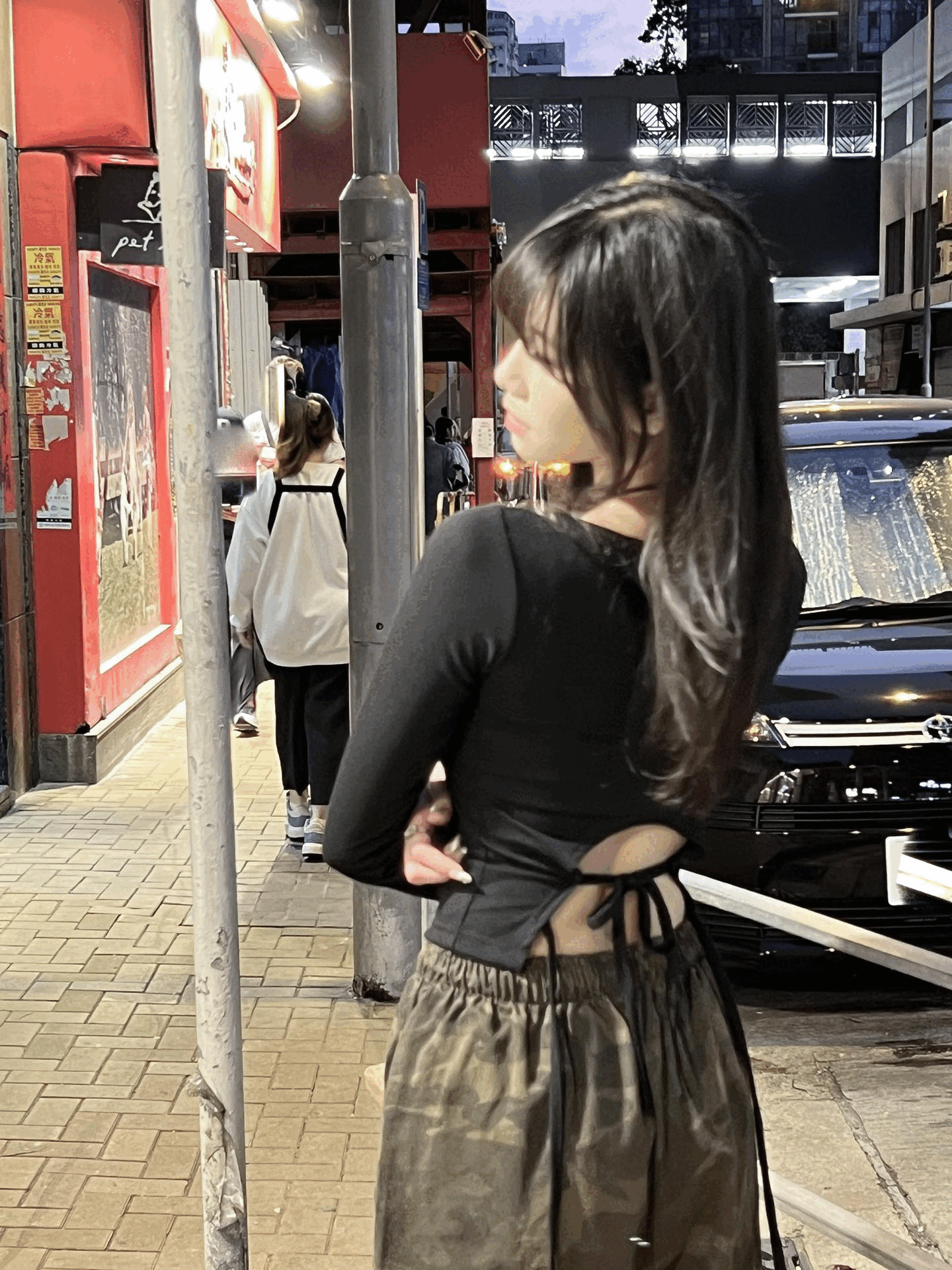 靚版型後腰綁帶上衣