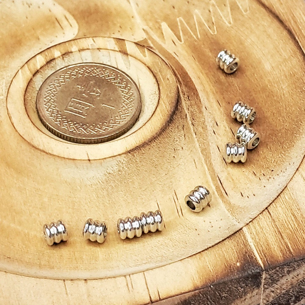 花環約0.3 公分 配件3個【十方】144147