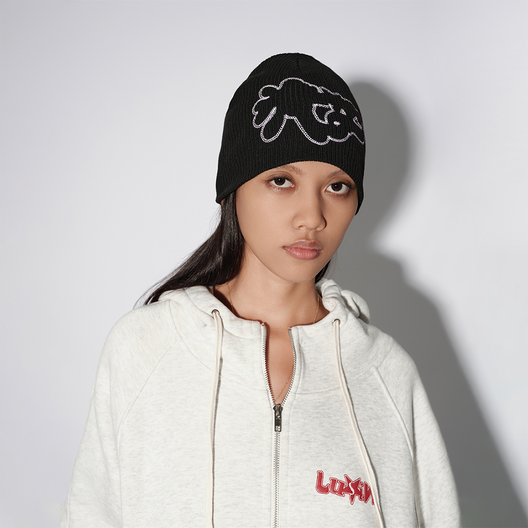 LUSIVE｜刺繡毛帽 Framed Embroidered Beanie (黑色)