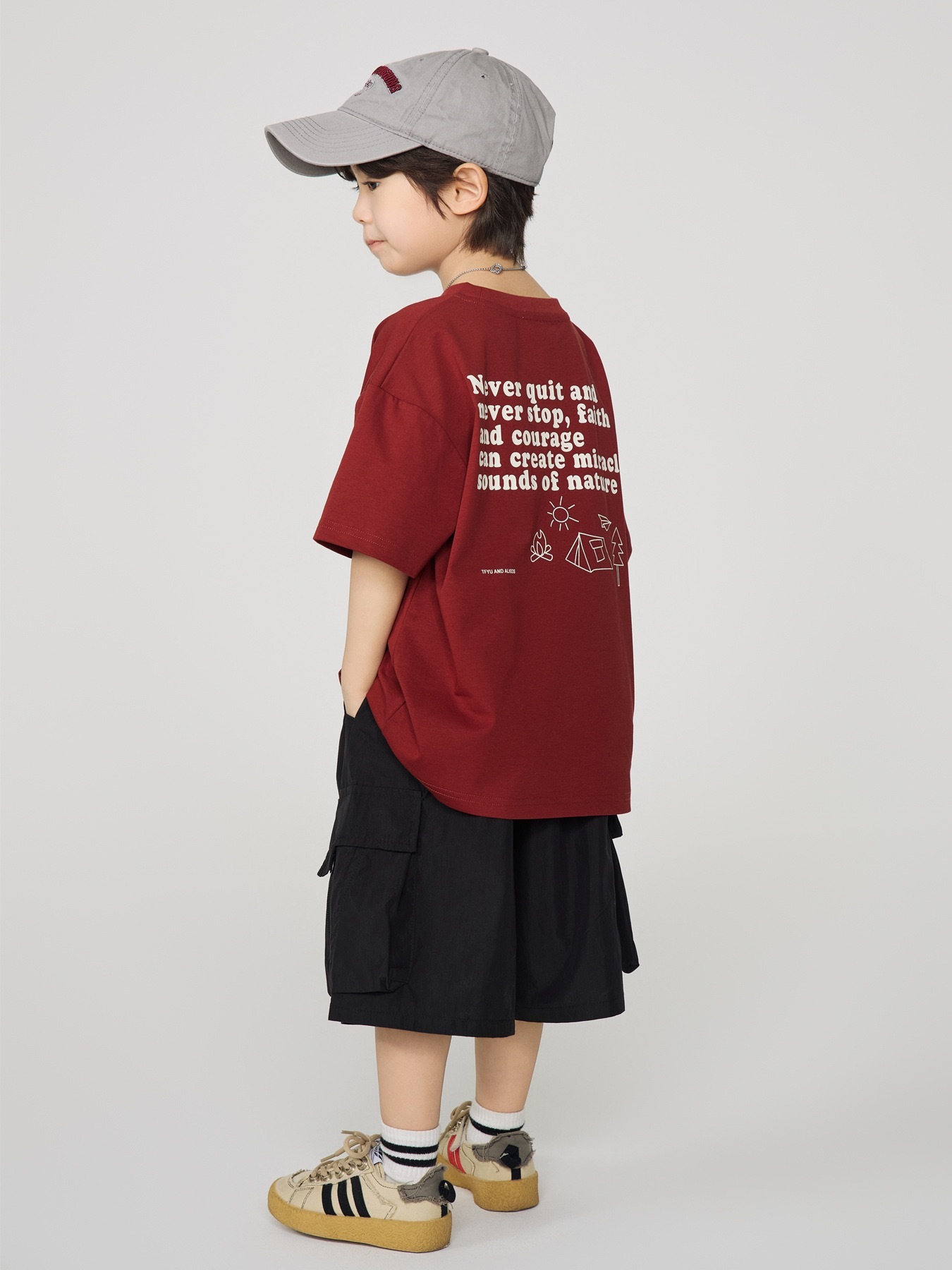 兩色山系戶外感上衣