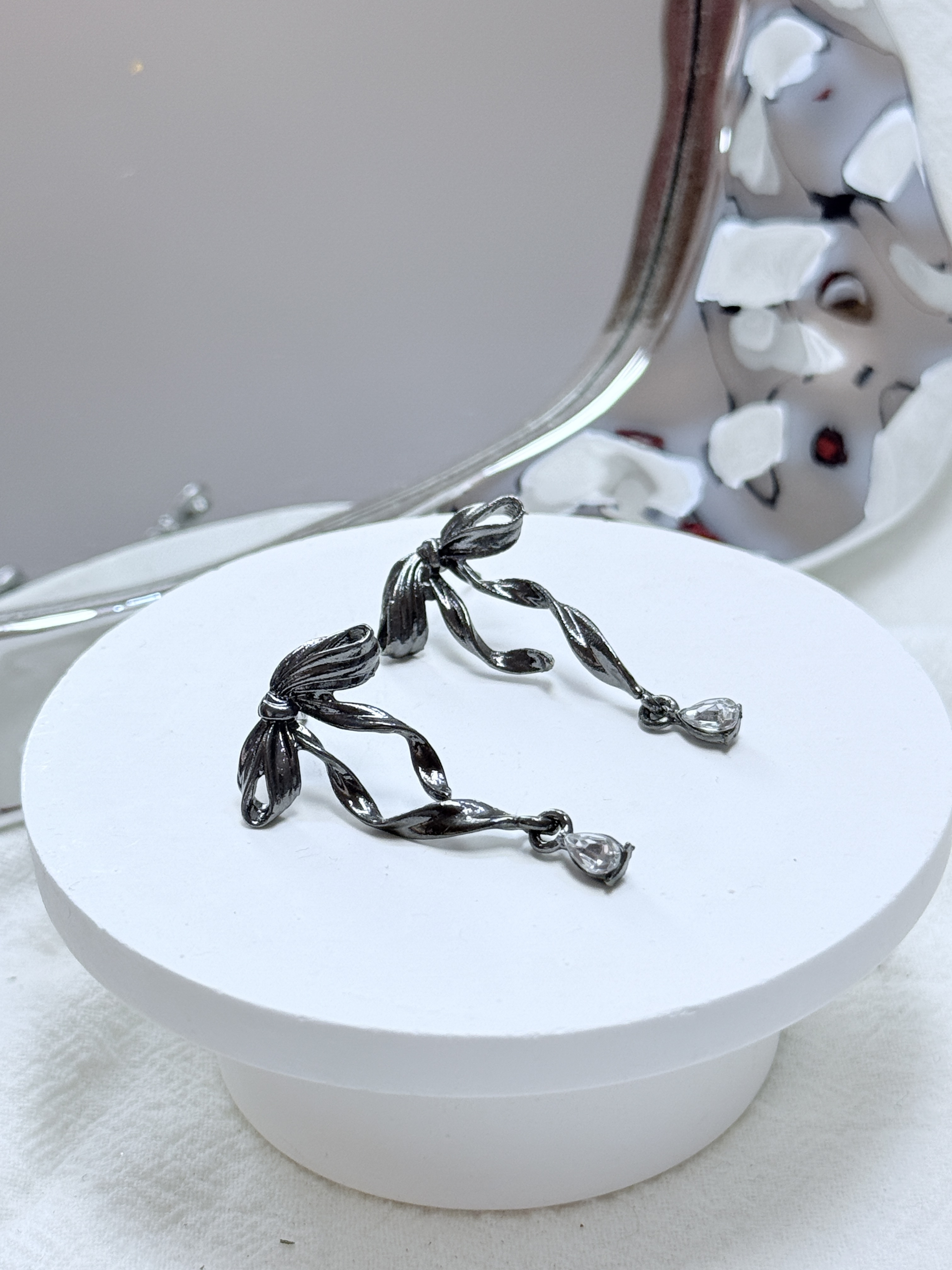 Vintage Washed Silver Bow Earrings