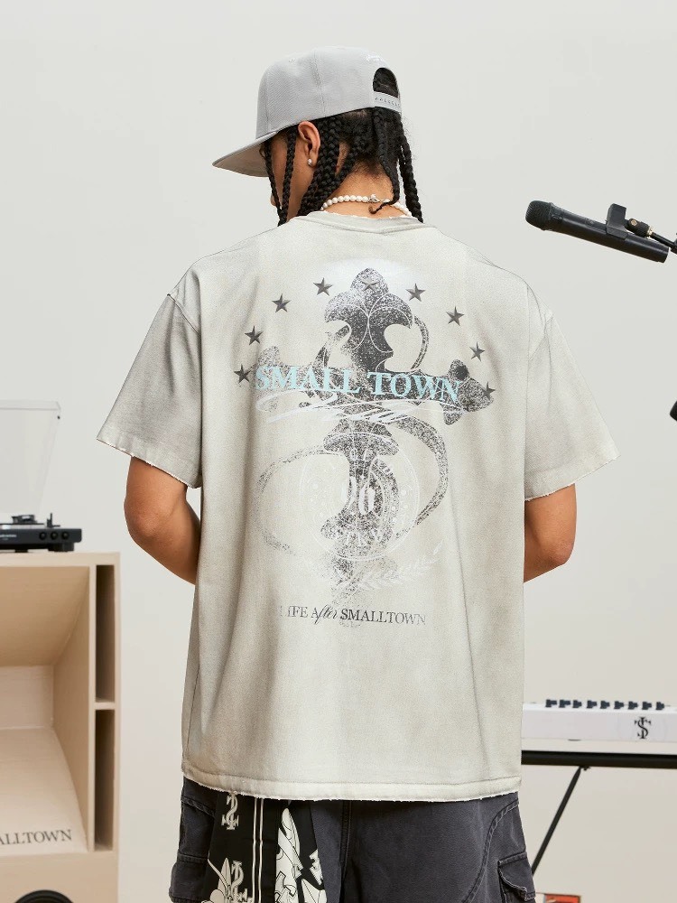 STK SmallTownKid 十字髒洗 重工短袖 T恤