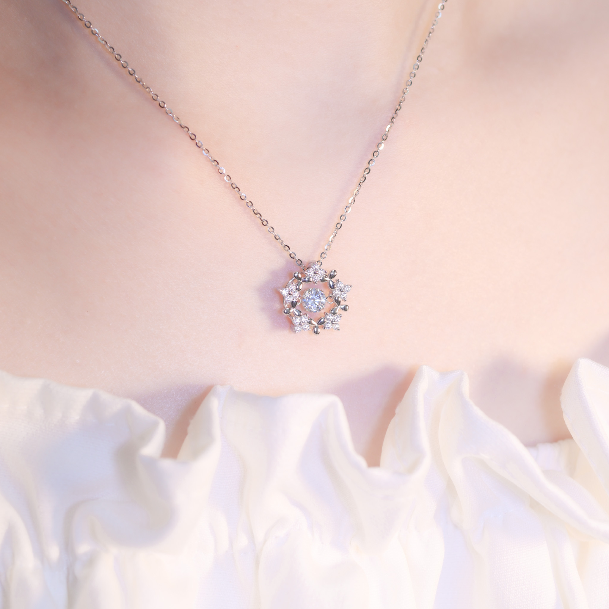 | 925純銀・白金 | 懸浮花漾幸福項鍊 | NE1355 |