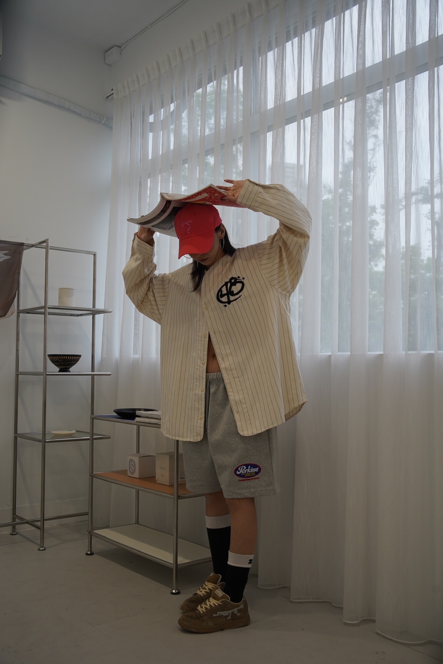 立體刺繡抽繩棉短褲 深灰