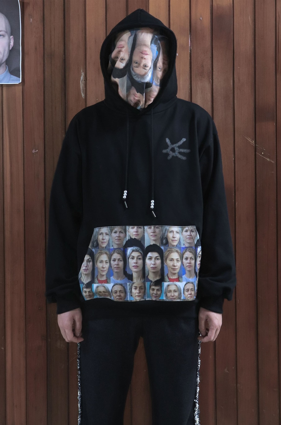 montravailpersonnel crowded hoodie - black