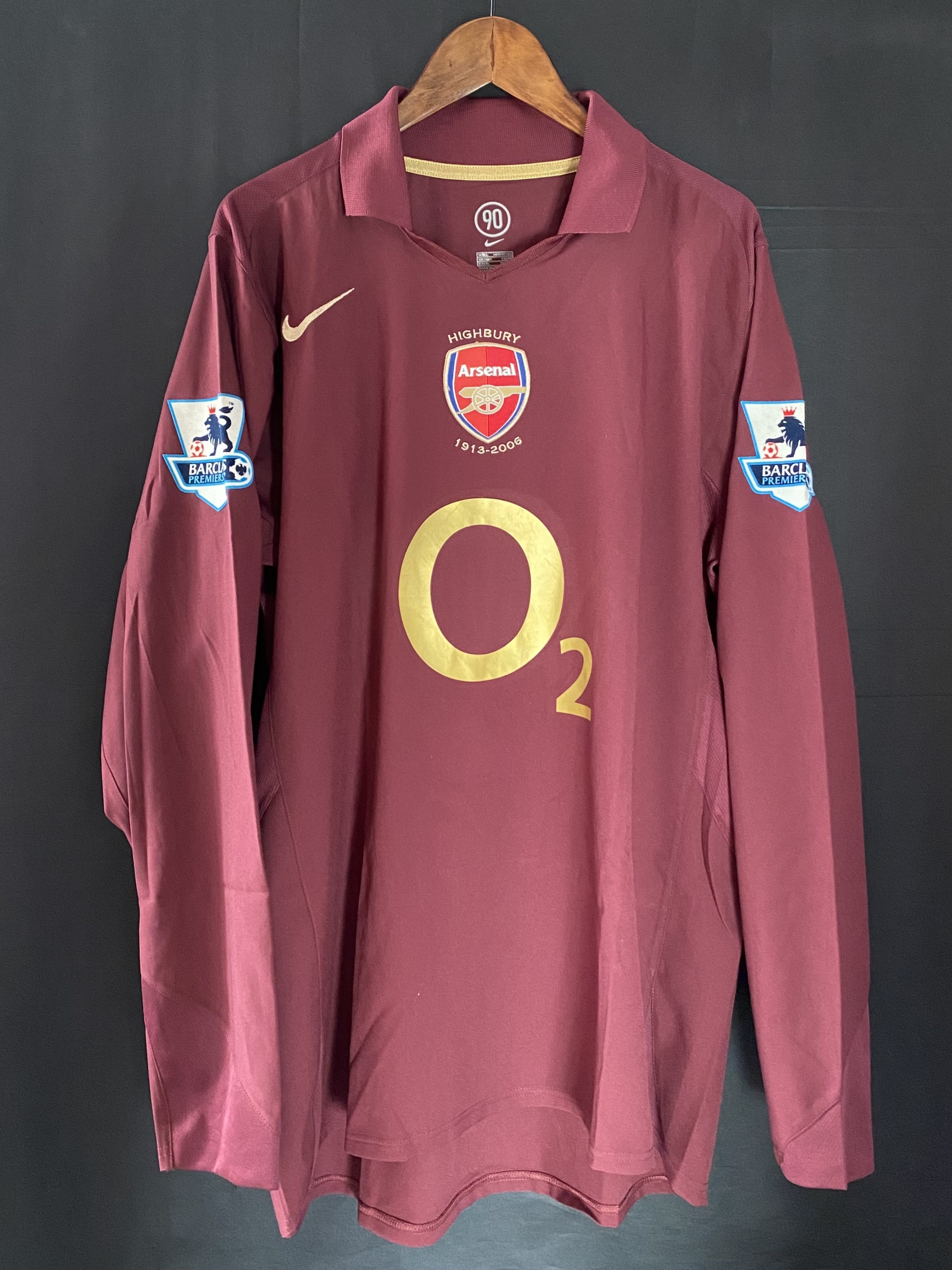 Arsenal 2005-2006 Nike Highbury L/S Home Shirt #10 BERGKAMP