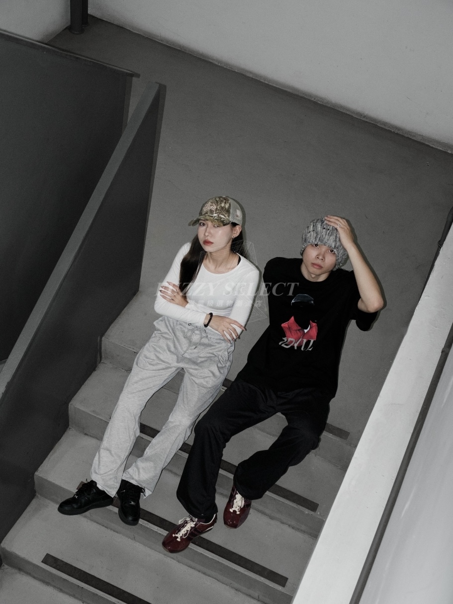 【逢甲 FUZZY】韓國 直筒 休閒 舒服 舒適 寬鬆 修身 素面 棉褲 長褲 棉長褲 黑色 麻灰