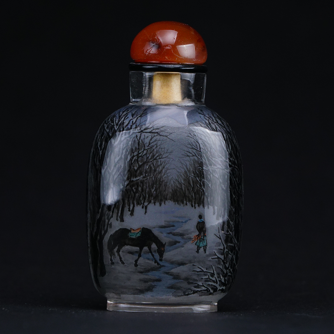 牧牛牧馬圖鼻煙壺 田園牧趣詮釋自然和諧與生命律動