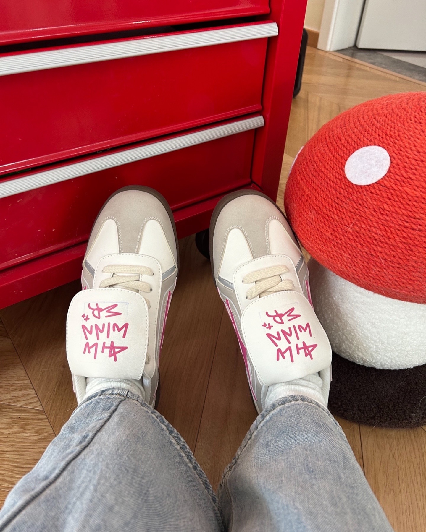 KILLWINNER SHOOTING STAR 張員瑛同款德訓鞋 灰粉