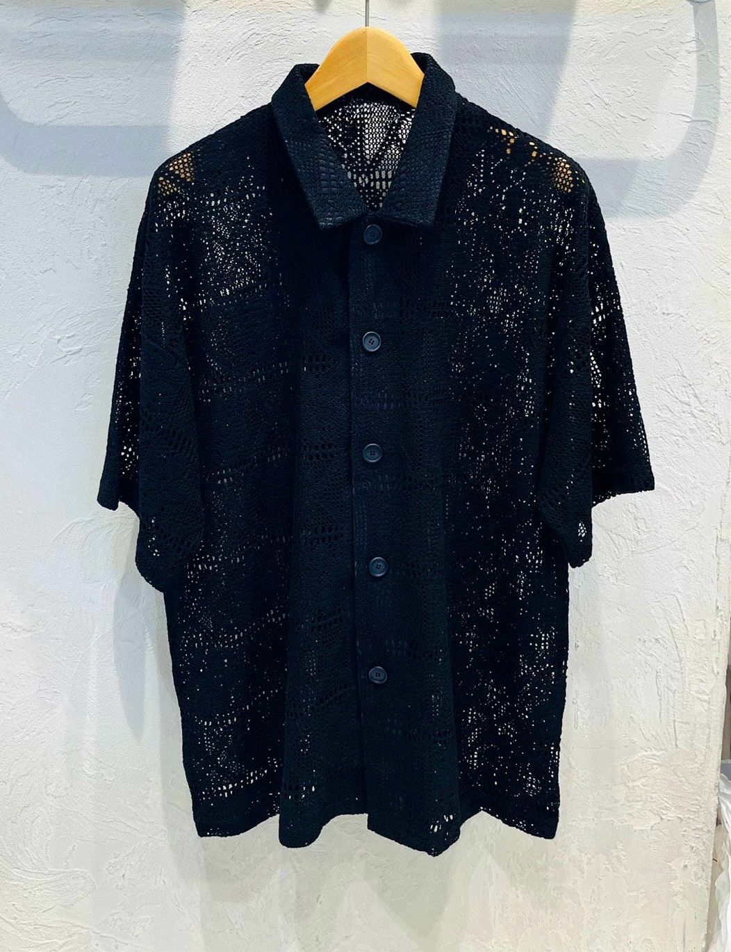 淨色網花紋短袖恤衫 S2309