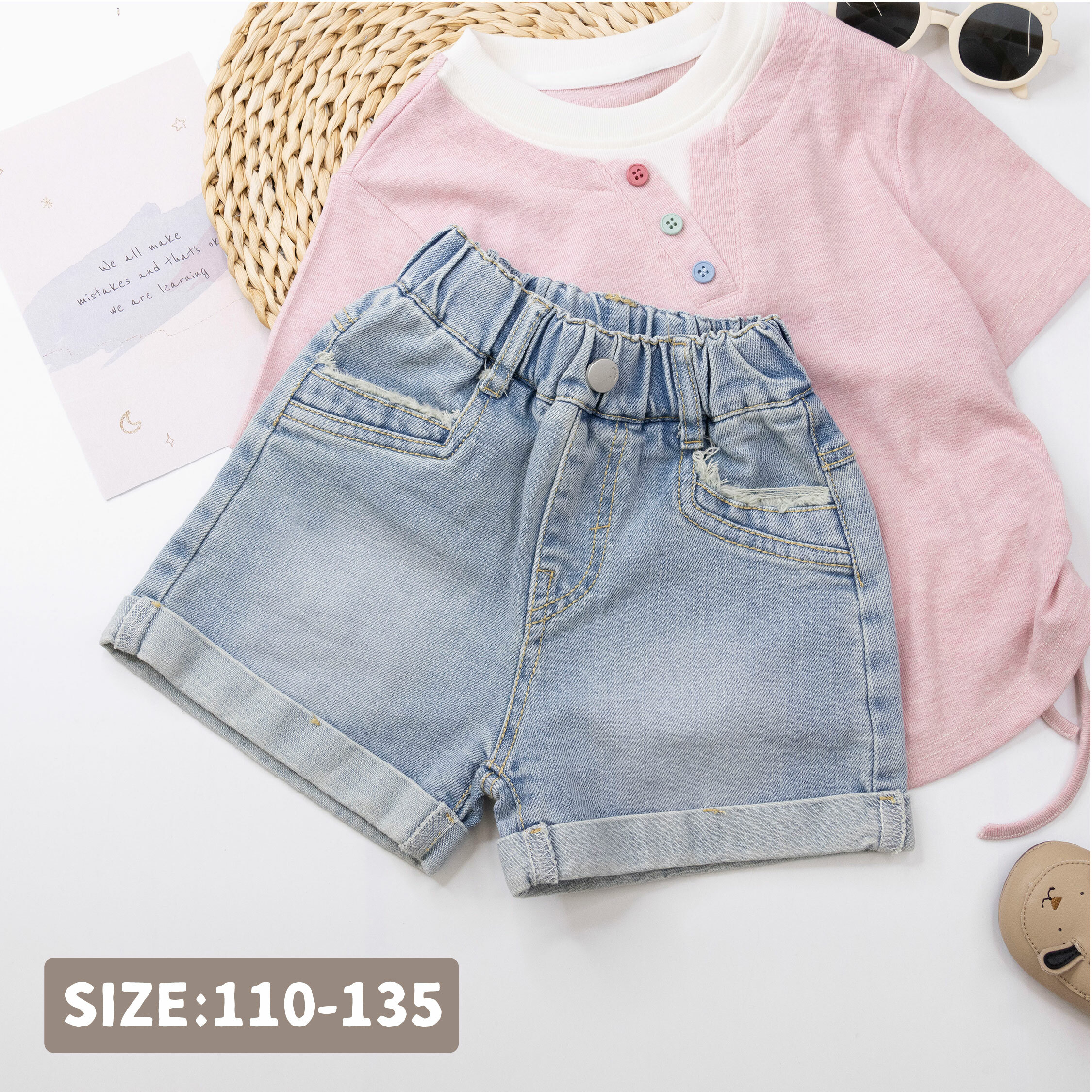 抽鬚口袋反褶設計牛仔短褲 (H50303)