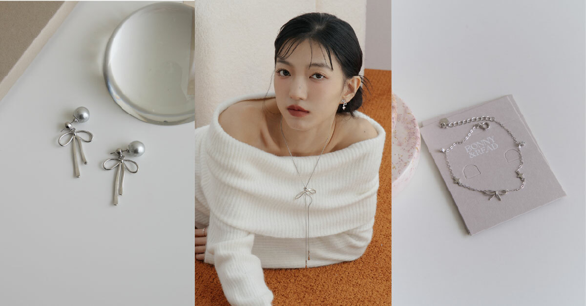 在今年2025年春夏的熱門趨勢，基本上延續著去年秋冬的流行元素，而在眾多元素中最受矚目的關鍵字便是緞帶以及蝴蝶結。說到這兩個浪漫元素，就不能不知道以緞帶跟蝴蝶結為主角的Cottagecore 風潮。