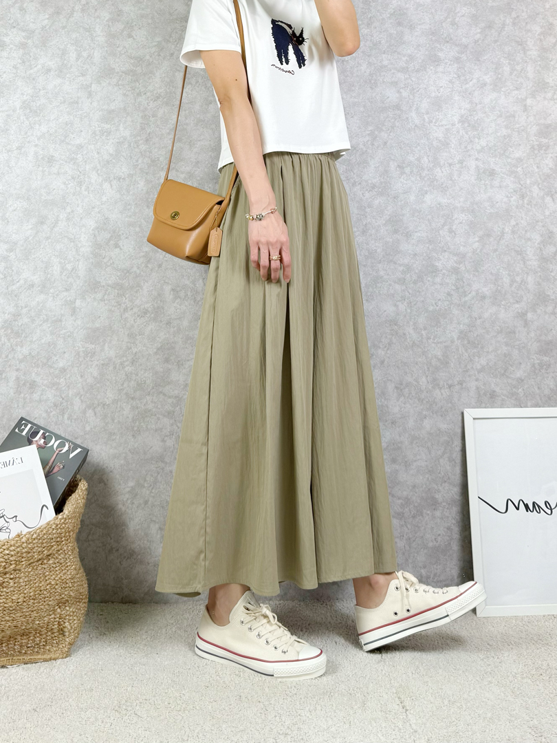 追求慵懶感的寬褲裙