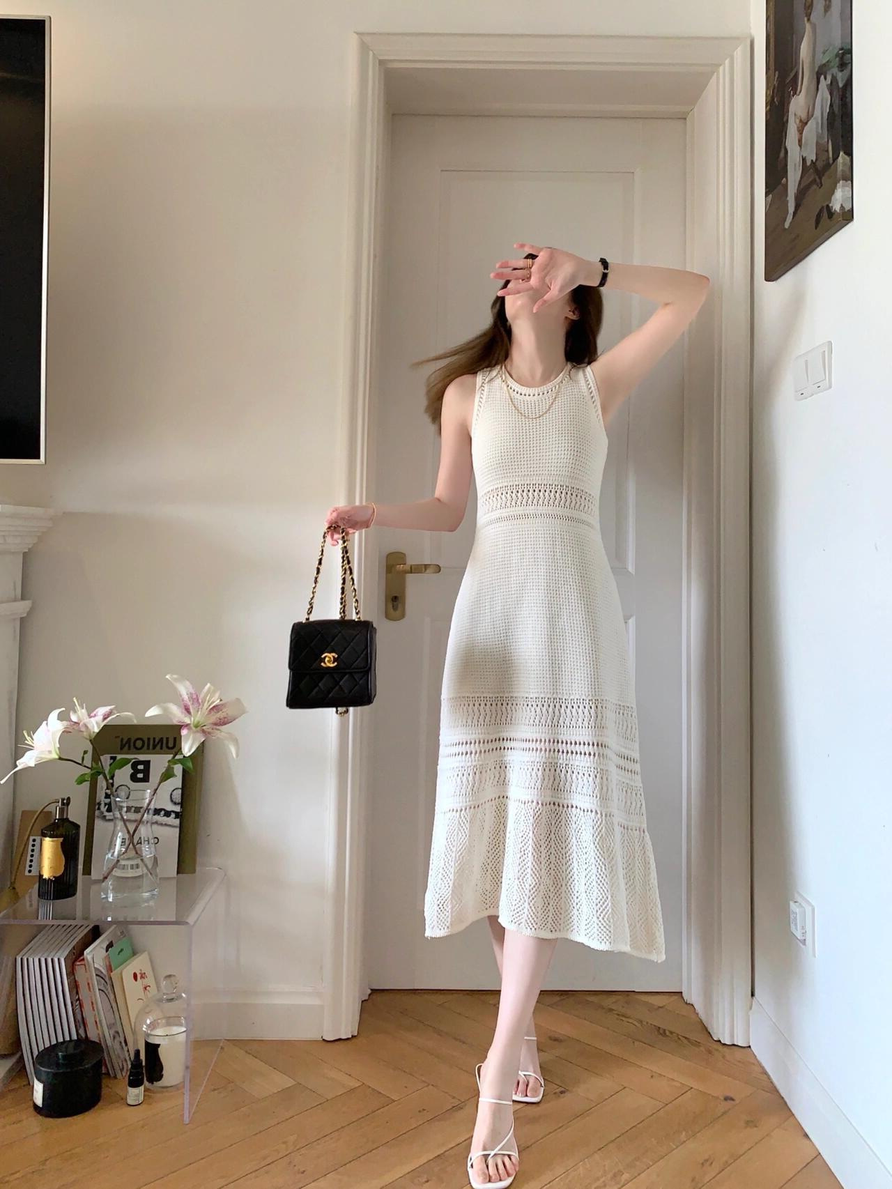 編織感洞洞 收腰洋裝