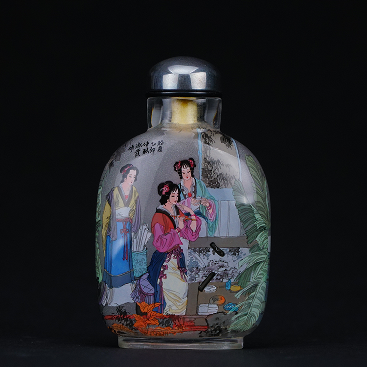 鹿港窯典藏級內畫工藝|仕女梳妝鼻煙壺 雅仕梳妝刻劃古韻風華與幽靜柔美