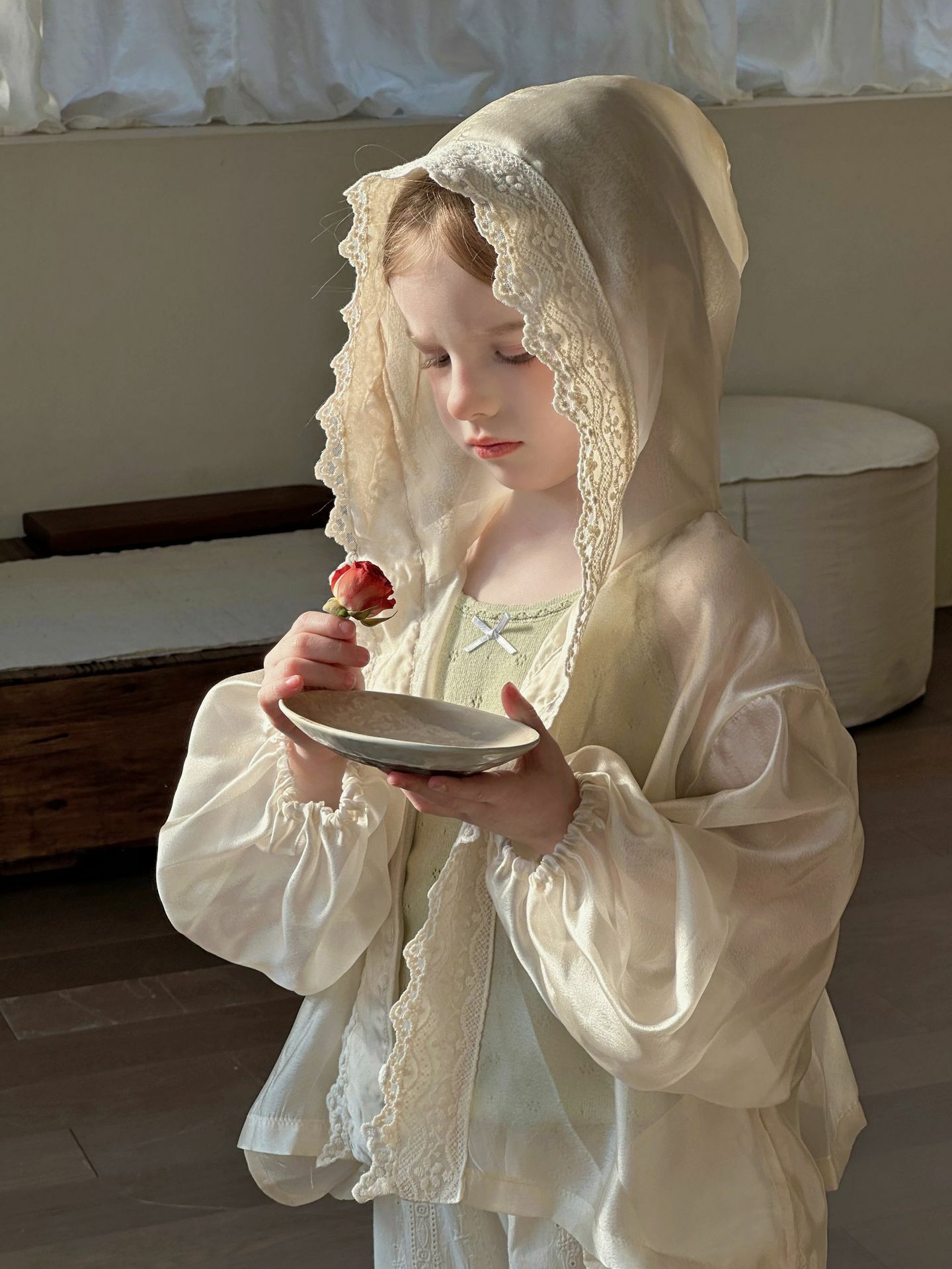 Russia lace sun jacket