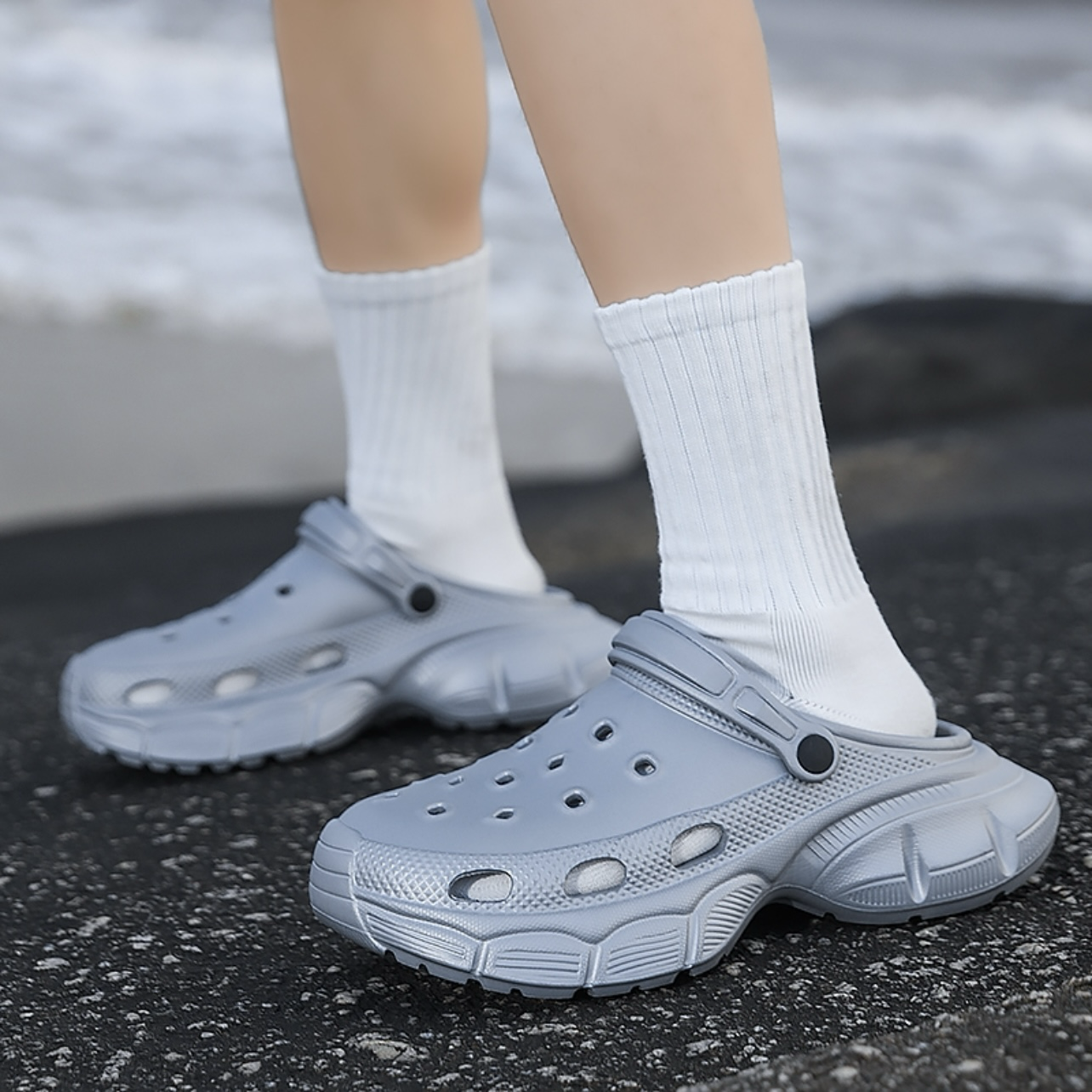 韓國 FCMM EVA 防水 包頭平底透氣涼鞋 拖鞋 踩屎感 兩用洞洞鞋 金屬銀