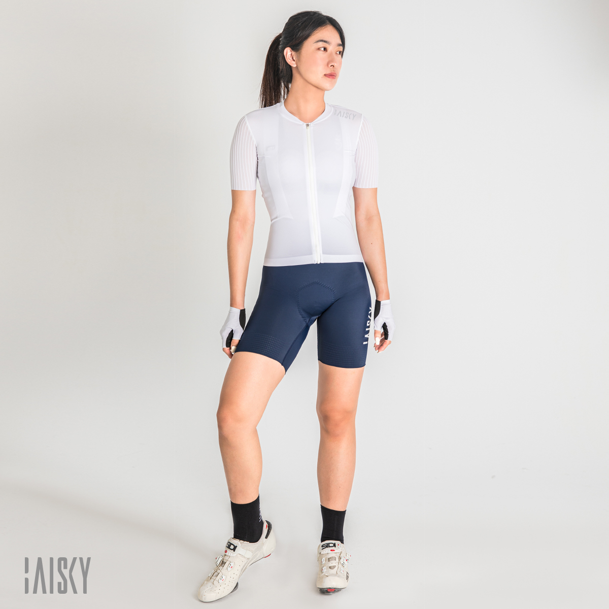 女款空力短車衣 潔淨V 白