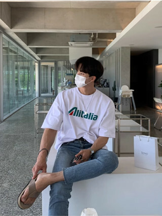 SIMPLEACTION Alitalia字母印花短袖上衣