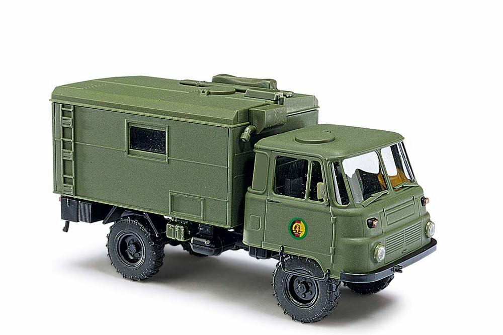 Busch 50221 Robur LO 2002 a Grenztrup HO Military Model Scale