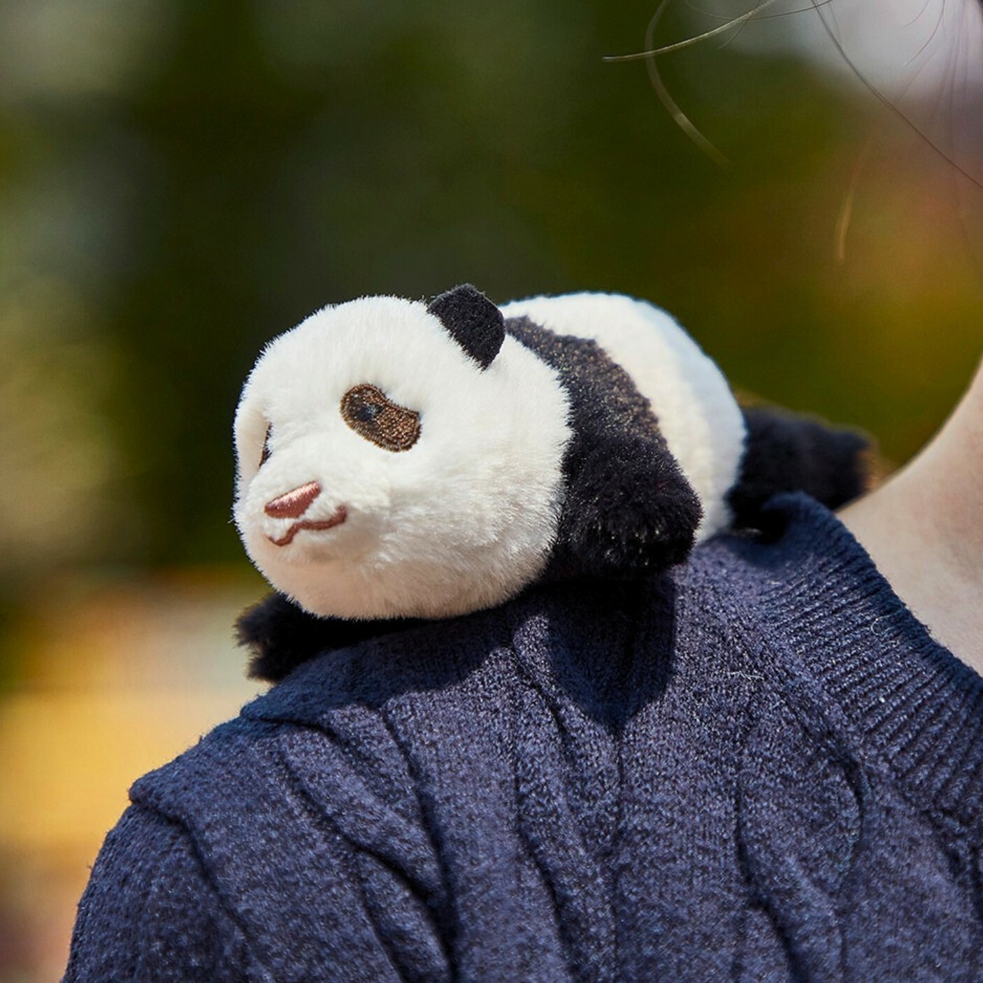 Elder Sister "Jia Jia" Shoulder Plush - Lay Down Pose