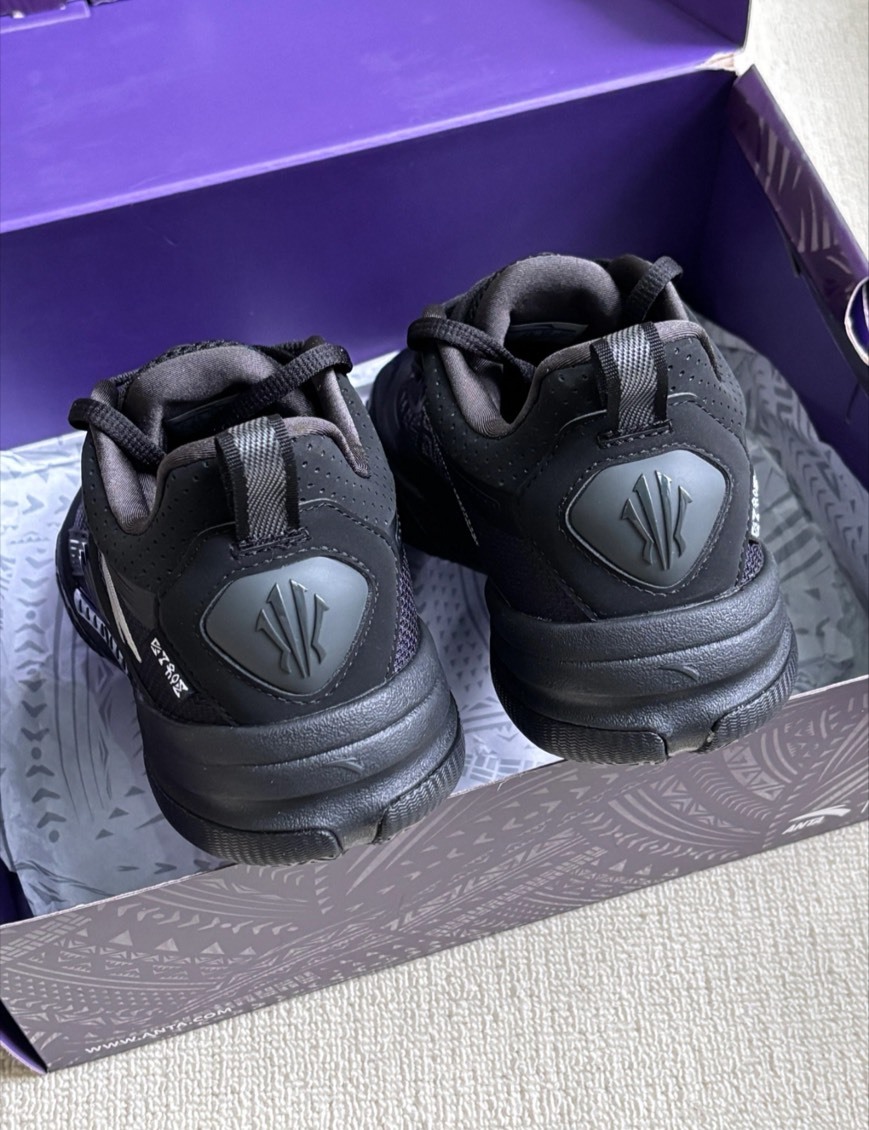 <連線代購商品>ANTA KAI 1 TEAM 籃球鞋 黑魂 黑武士 緩震 實戰鞋【112521603-6】Kyrie Irving  歐文1