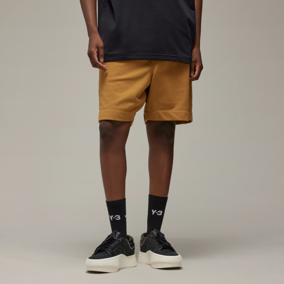 【 Y-3 FT SHORTS 運動短褲 - 黃褐 】