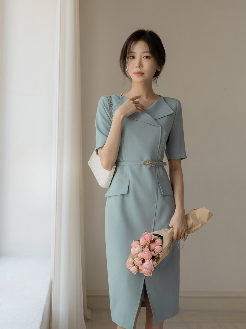 [現貨] Jeanie 翻領流線附腰帶洋裝 [ 2色 / S]