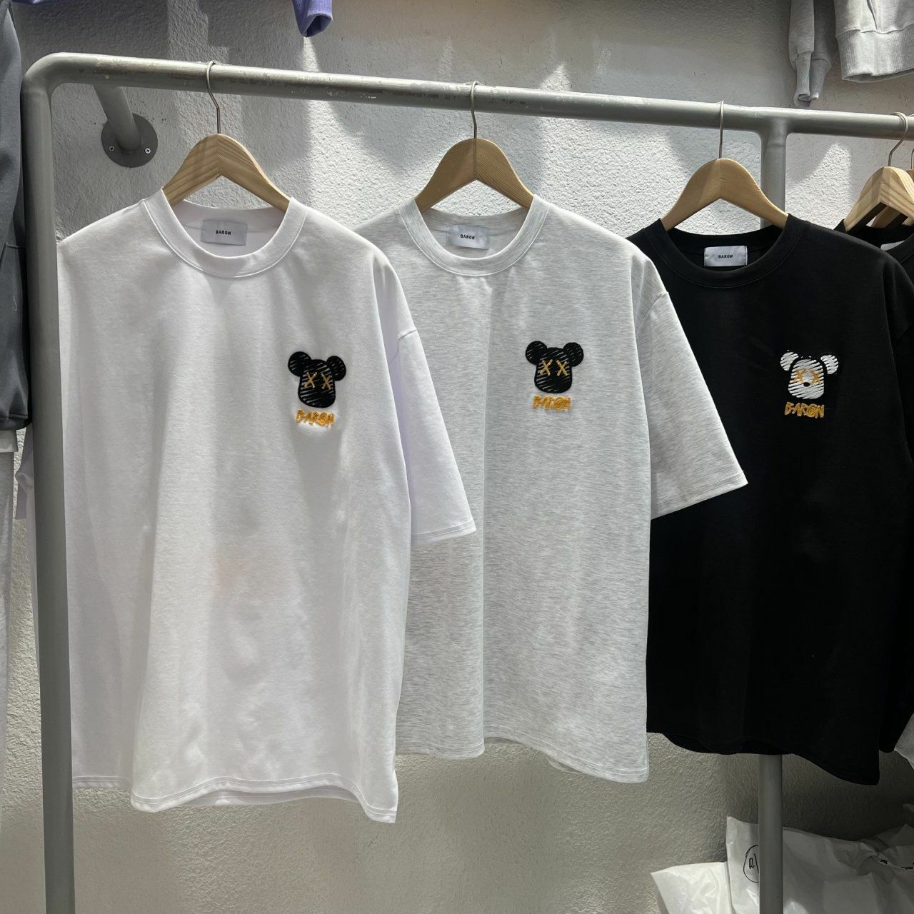 熊仔圖案英文字短袖Tee BARON-172T