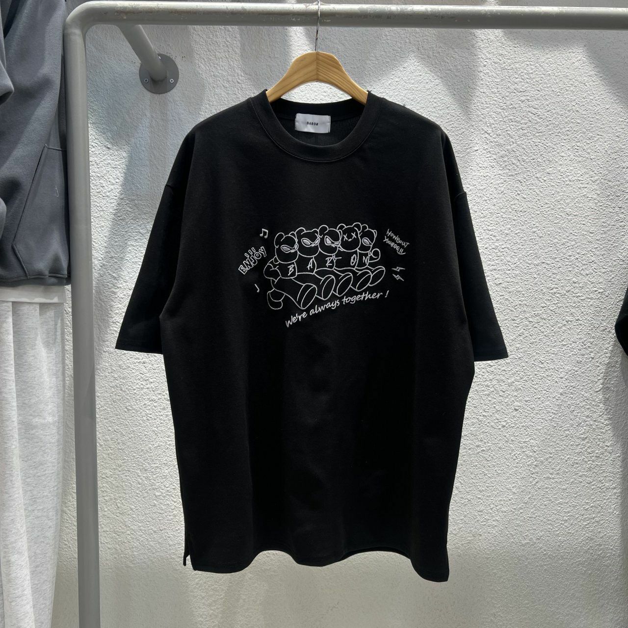 熊仔圖案英文字短袖Tee BARON-173T