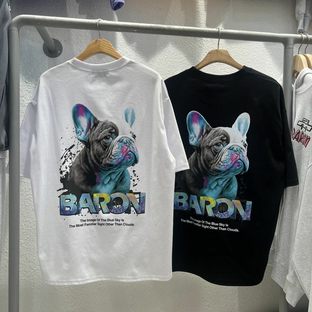 狗仔圖案英文字短袖Tee BARON-175T