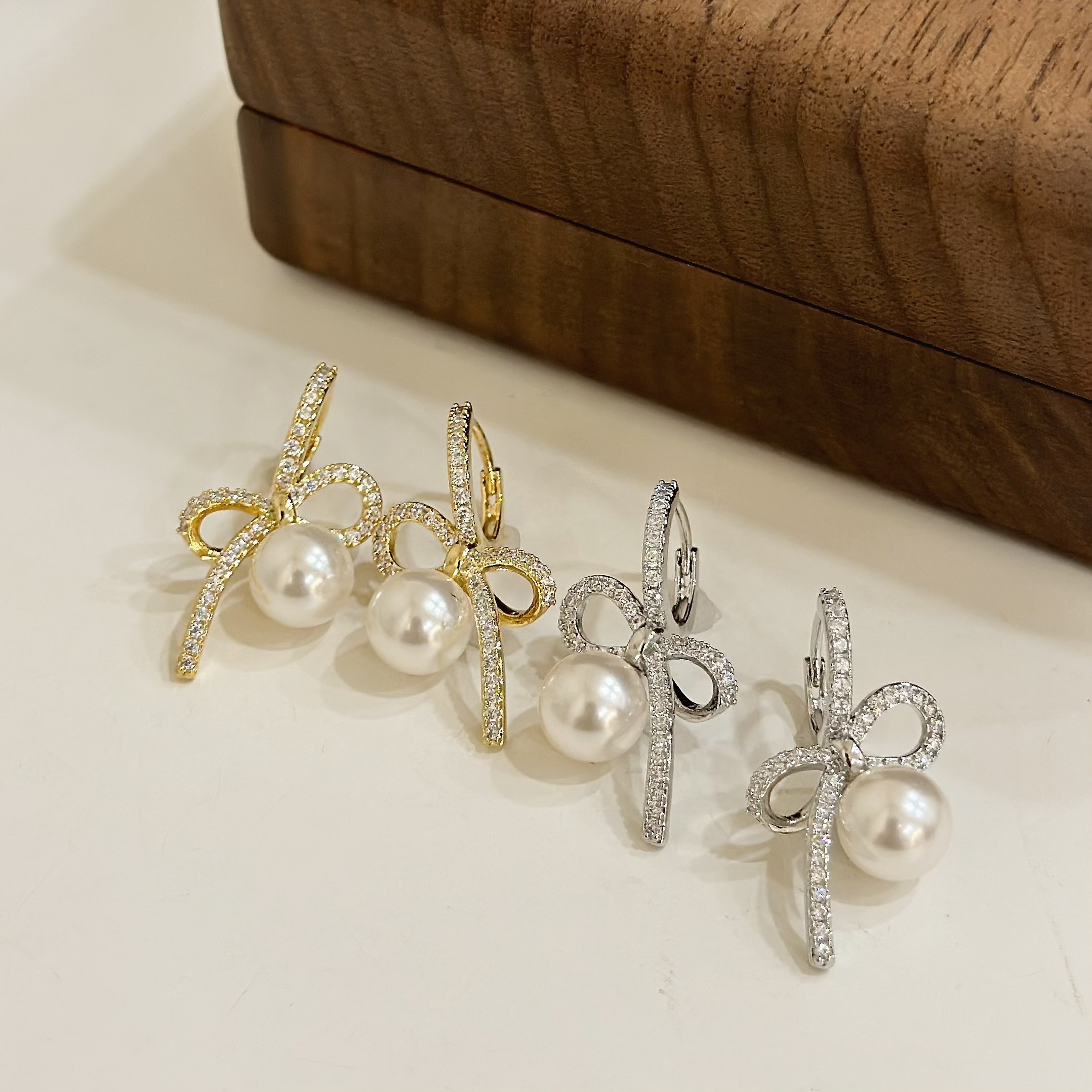 Y66排鑽蝴蝶結珍珠易扣