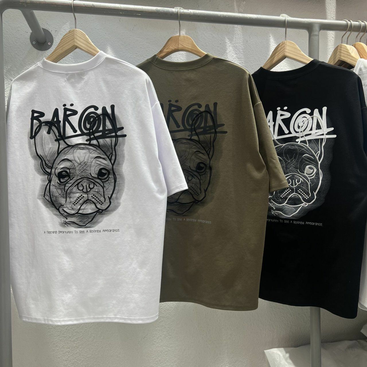 狗仔圖案英文字短袖Tee BARON-177T