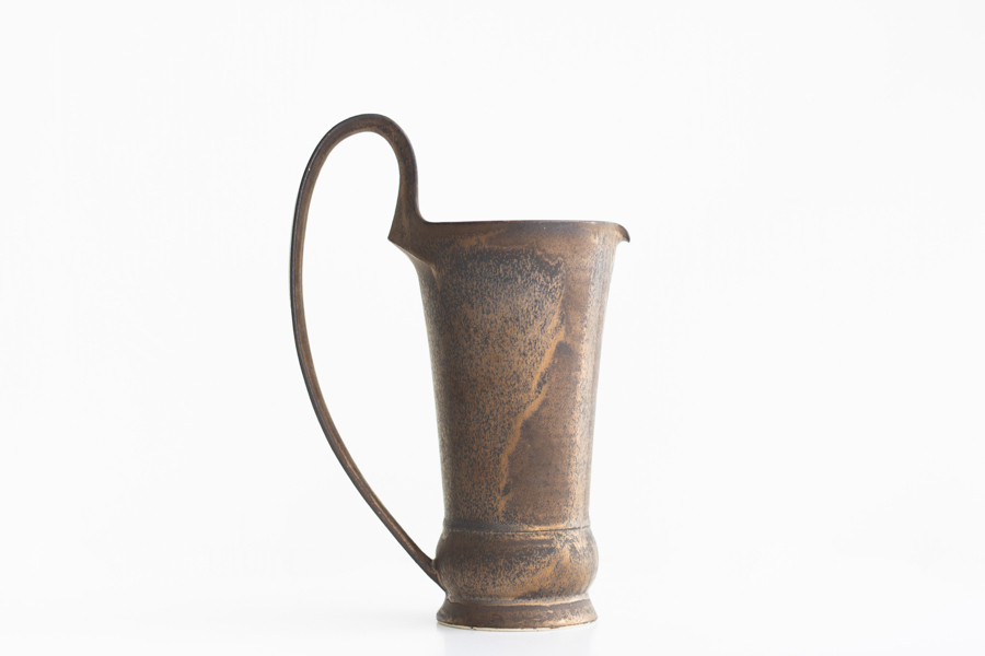 +g 竹口要-水壺(花器) 砂金色