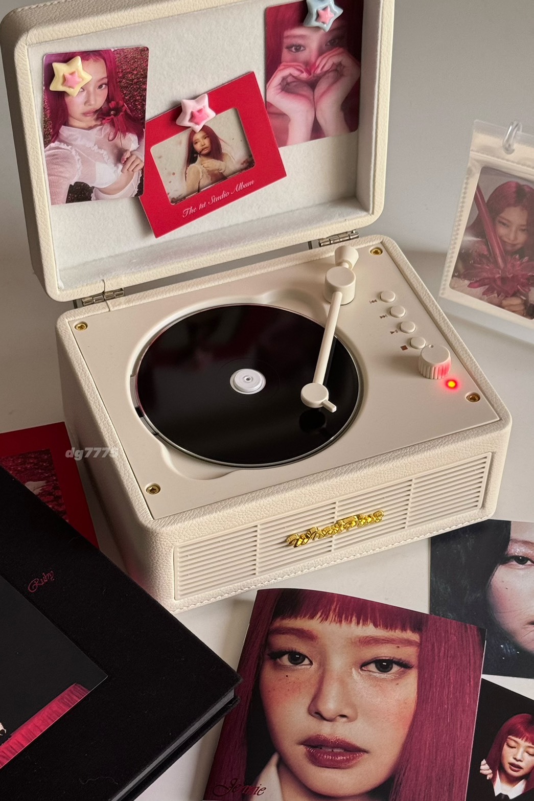 WhatPlus 復古CD播放機 磁吸背版 CD機 CD player 可攜式 音樂盒 音響