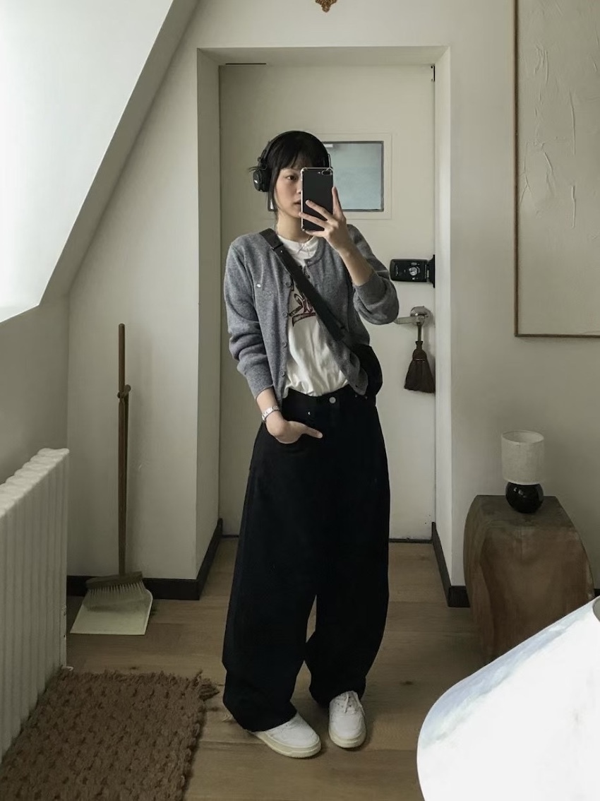 mini red label soft fine twill casual wide trousers in OLIVE & BLACK