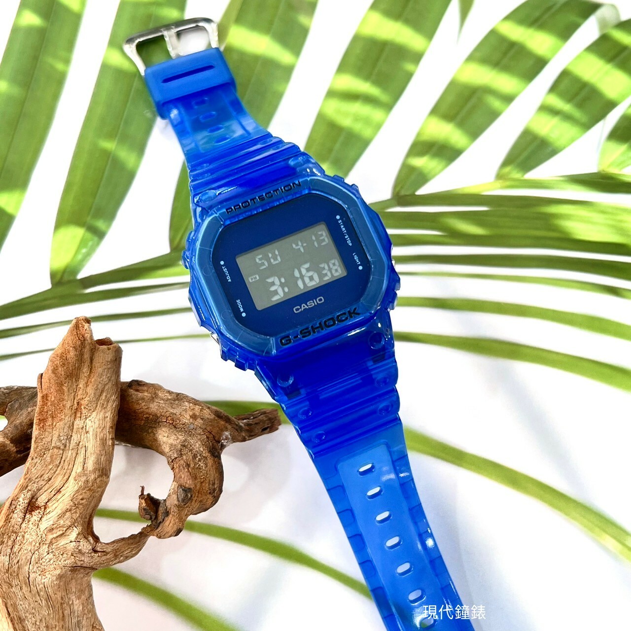 【G-SHOCK】DW-5600系列半透明視覺運動腕錶 DW-5600SB-2D 42.8mm 現代鐘錶