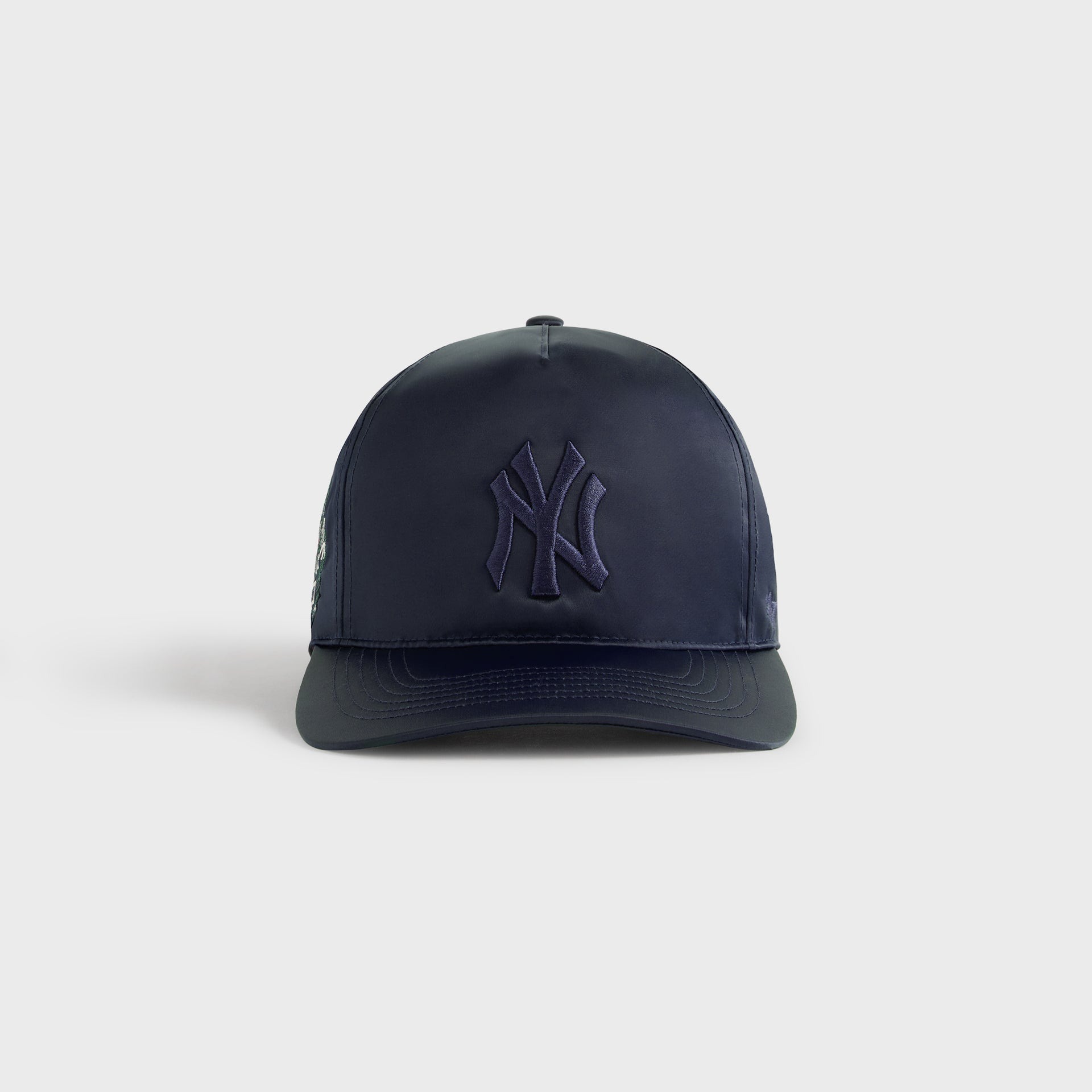 2025SS KITH & '47 for the New York Yankees Satin Hitch Snapback 緞面 聯名 洋基 棒球帽 帽子 現貨 KHM051011