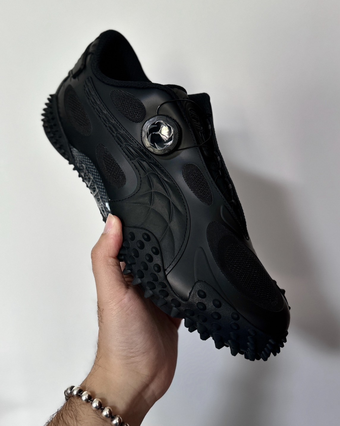 A$AP Rocky x PUMA Mostro Disccord 聯名休閒鞋（黑色）