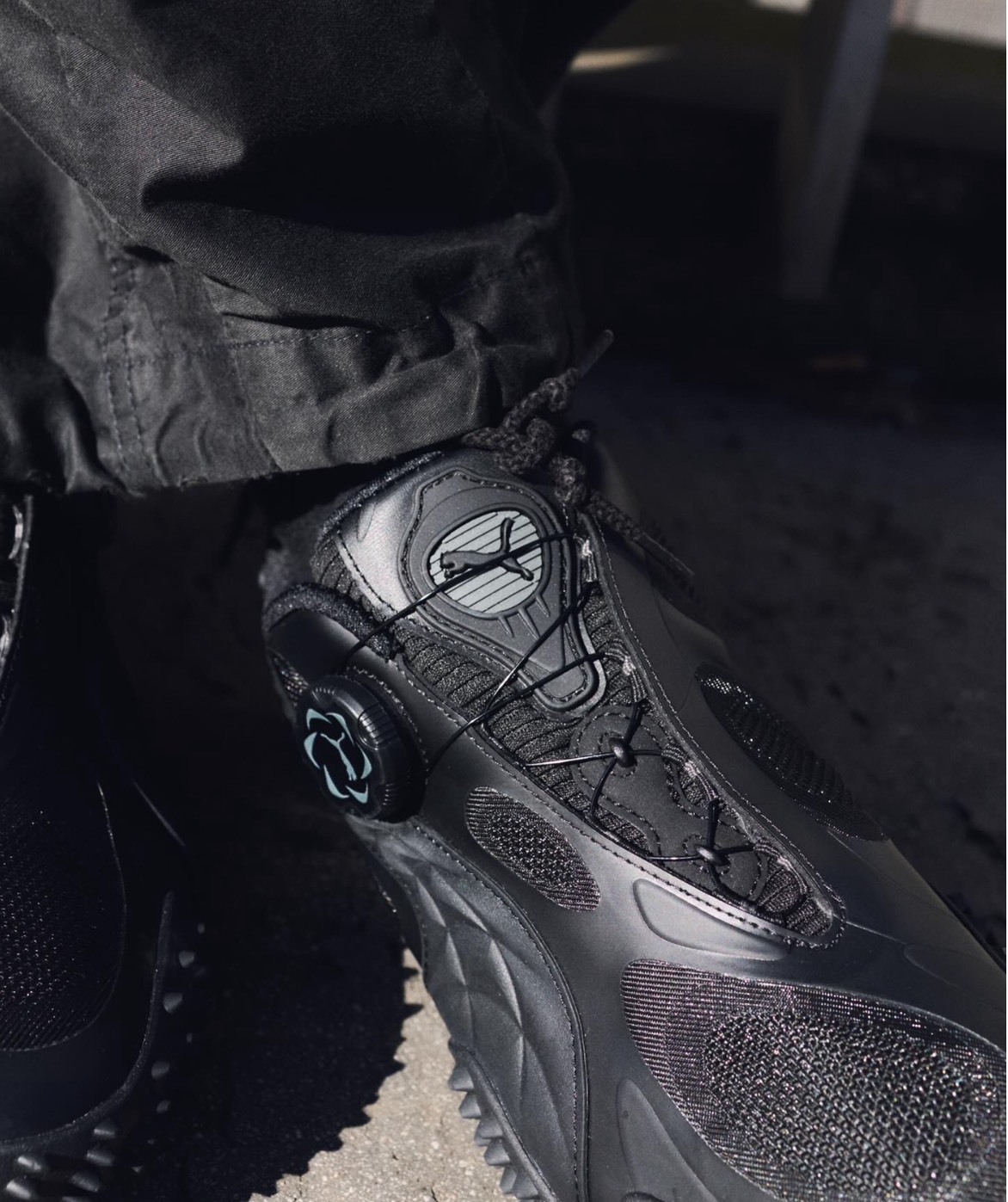 A$AP Rocky x PUMA Mostro Disccord 聯名休閒鞋（黑色）