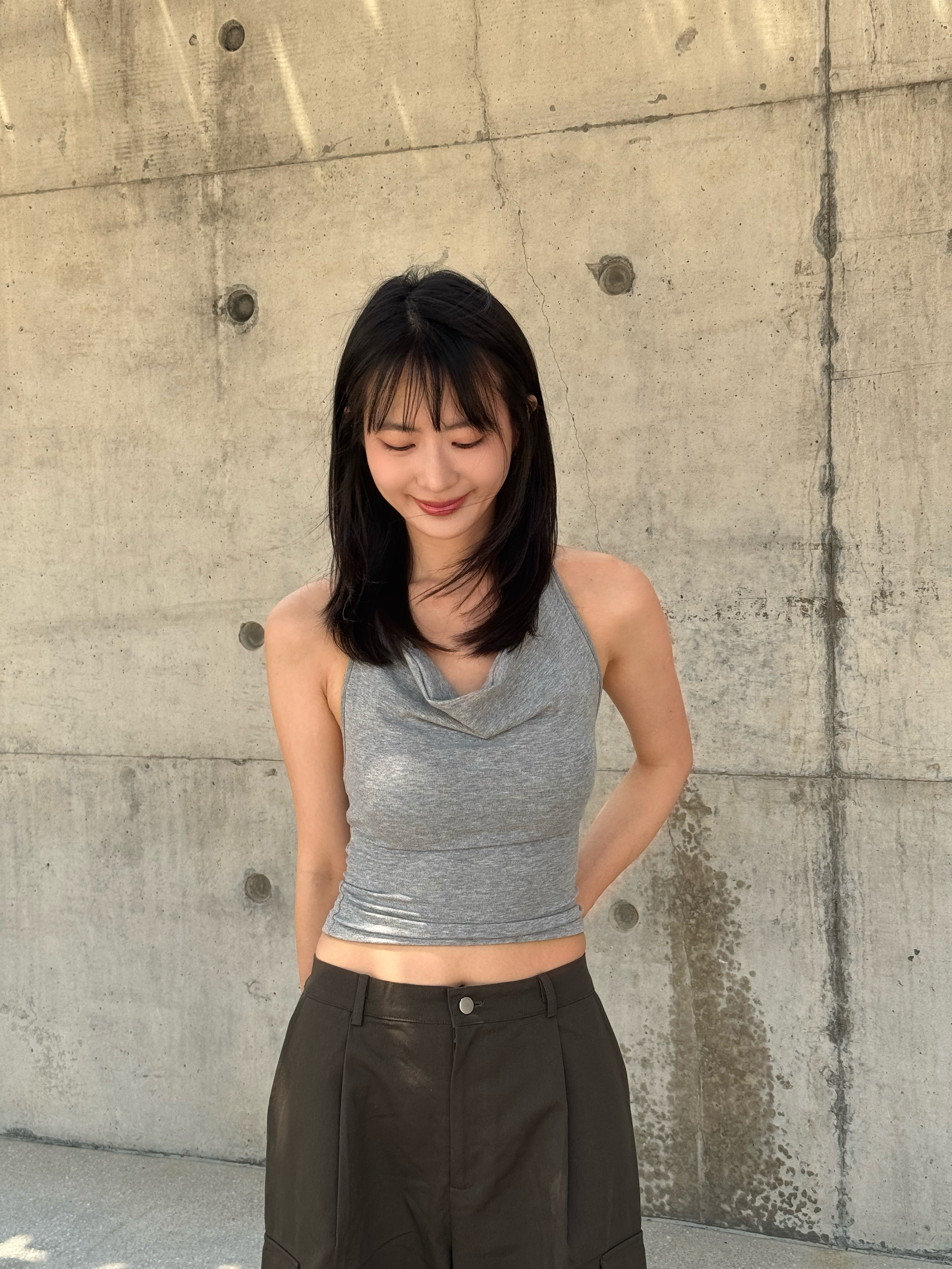 (訂購) 超好著!小性感連PAD垂領露背背心 T4202 (白/灰/黑)